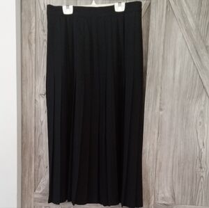 Bianca Black Wool Blend Pleated Skirt 14